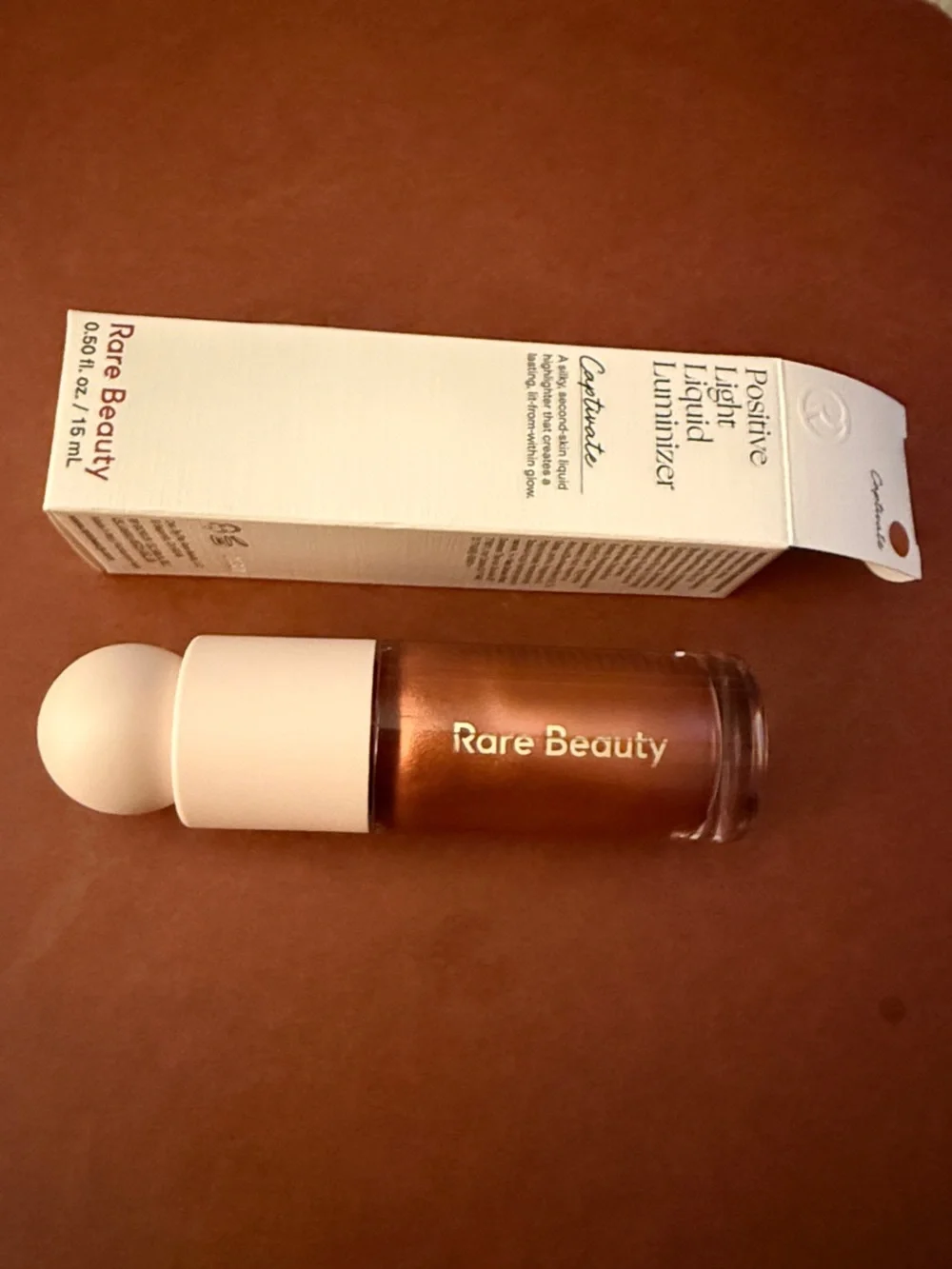 Rare Beauty Positive Light Liquid Luminizer —  Color: Captivate